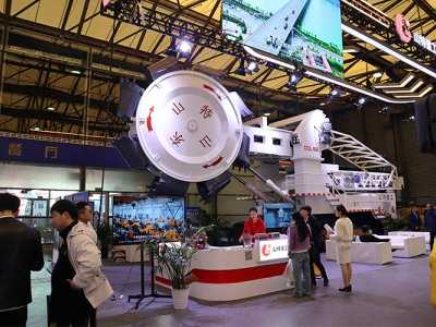 Penuntut Semula Stacker